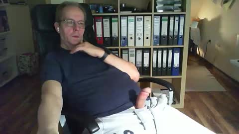 Dave online show from January 18, 2026, 12:25 am