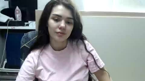 Liya online show from March 3, 2026, 3:18 pm