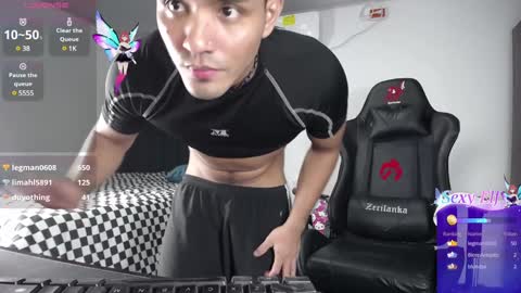  Lei  online show from December 10, 2024, 12:39 am