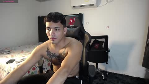  Lei  online show from January 7, 2025, 11:35 pm