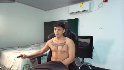  Lei  online show from February 11, 2025, 3:29 am