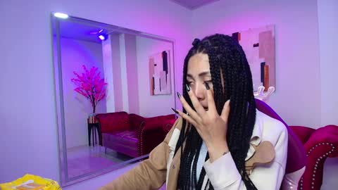 Snapshot of leia_queens chatting on January 14, 2025, 11:10 am Leia. online show from January 14, 2025, 11:10 am