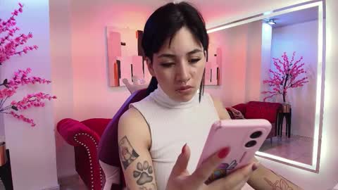 Snapshot of leia_queens chatting on September 18, 2025, 11:34 am Leia. online show from September 18, 2025, 11:34 am