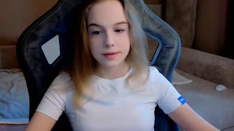 Snapshot of leiamurphy chatting on March 27, 2026, 5:35 am Leia online show from March 27, 2026, 5:35 am