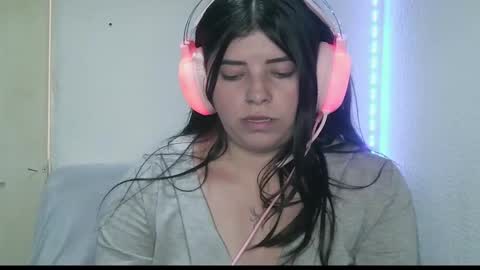 leidyramca online show from October 29, 2025, 8:32 pm