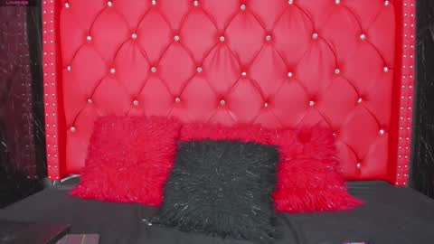 LEIGH ANGELS online show from March 6, 2025, 10:36 pm