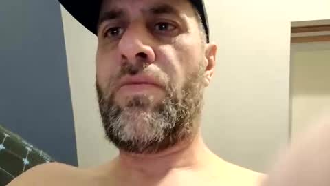 leightimmins001 online show from March 19, 2026, 7:51 pm