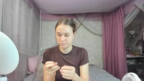 Snapshot of leila_bambi_ chatting on March 20, 2026, 6:02 pm leila_bambi_ online show from March 20, 2026, 6:02 pm