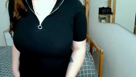 Leila online show from February 3, 2026, 6:40 am