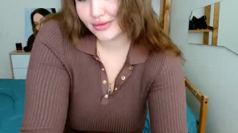 Snapshot of leila_beayte_ chatting on July 6, 2026, 4:53 am Leila online show from July 6, 2026, 4:53 am