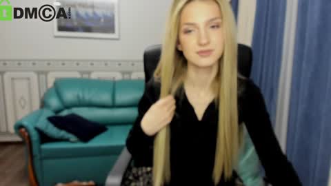 Leila Morriss online show from December 15, 2024, 1:57 am