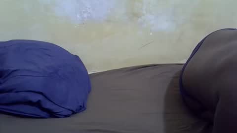 Snapshot of leilah_cute19 chatting on May 5, 2026, 7:49 am leilah_cute19 online show from May 5, 2026, 7:49 am