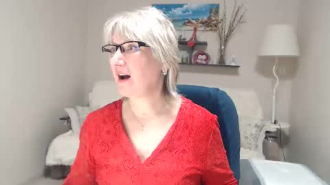 Snapshot of leilamays chatting on February 15, 2026, 7:51 am Leila Kinky online show from February 15, 2026, 7:51 am