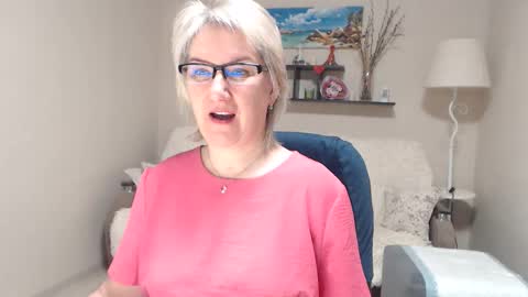 Snapshot of leilamays chatting on February 26, 2026, 3:38 am Leila Kinky online show from February 26, 2026, 3:38 am