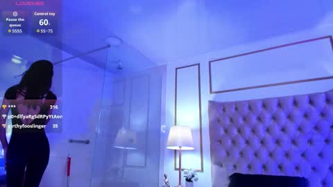 leilani_x online show from September 24, 2025, 12:19 pm