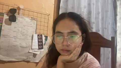 Kira   online show from May 15, 2026, 7:37 am