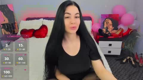 LellitClark online show from April 16, 2026, 9:04 pm