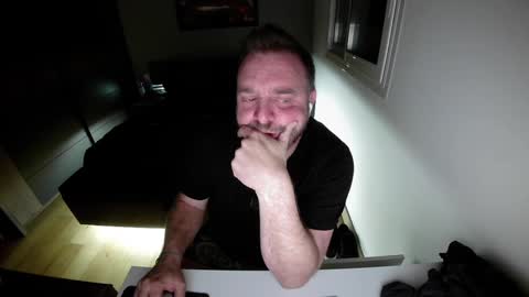 Snapshot of lemouth006 chatting on February 16, 2025, 3:15 am Ange online show from February 16, 2025, 3:15 am