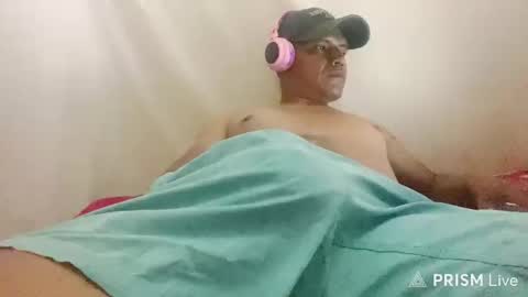 Snapshot of len0n_ chatting on February 24, 2026, 5:49 am Lenon online show from February 24, 2026, 5:49 am