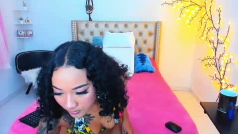 Lena  online show from October 1, 2025, 12:33 pm