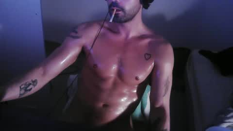 Snapshot of leo1991lol chatting on January 7, 2025, 5:22 am leo1991lol online show from January 7, 2025, 5:22 am