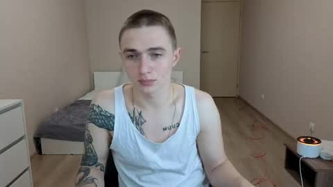 LEO online show from June 7, 2026, 4:33 pm