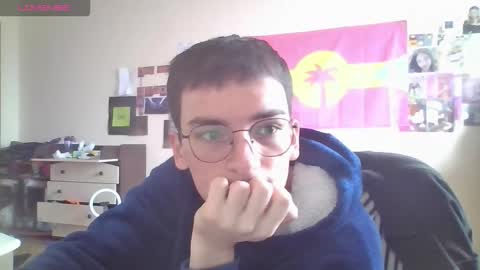 leo_cutie online show from February 15, 2026, 8:46 am