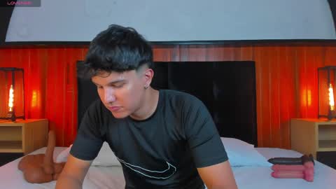 Snapshot of leo_savage_ chatting on April 21, 2026, 3:46 am Leo online show from April 21, 2026, 3:46 am