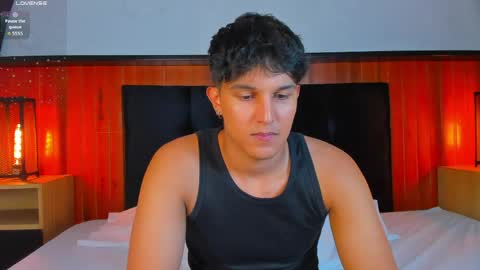 Snapshot of leo_savage_ chatting on April 24, 2026, 3:09 am Leo online show from April 24, 2026, 3:09 am