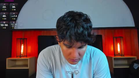 Snapshot of leo_savage_ chatting on May 19, 2026, 4:08 am Leo online show from May 19, 2026, 4:08 am