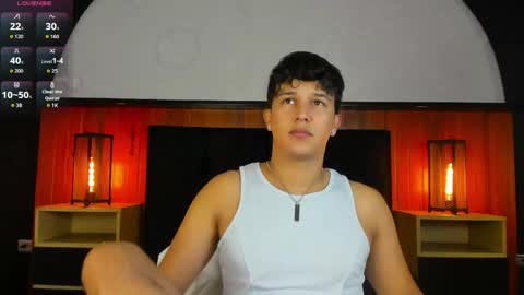 Snapshot of leo_savage_ chatting on June 8, 2026, 4:24 am Leo online show from June 8, 2026, 4:24 am