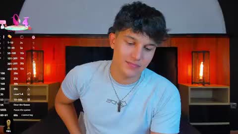 Snapshot of leo_savage_ chatting on June 17, 2026, 3:53 am Leo online show from June 17, 2026, 3:53 am