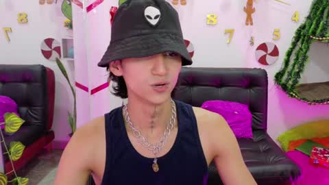 Leo online show from December 24, 2024, 9:44 pm