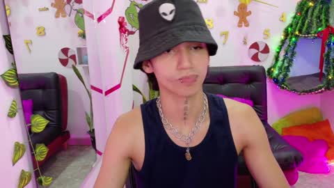 Leo online show from December 26, 2024, 1:32 pm