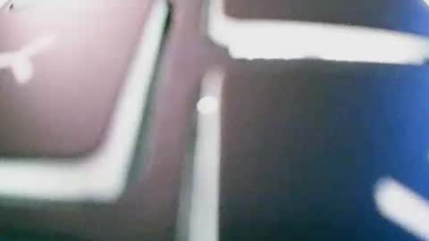 leon_pgorda online show from January 14, 2025, 4:40 pm