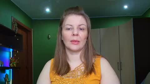 Leona tracie online show from July 8, 2026, 7:51 pm