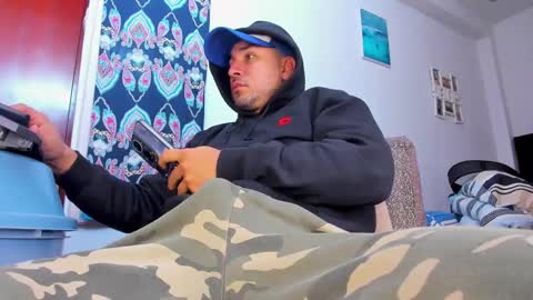 Snapshot of leonardo_sanguinnetti chatting on September 15, 2025, 5:35 pm JOSEPH online show from September 15, 2025, 5:35 pm