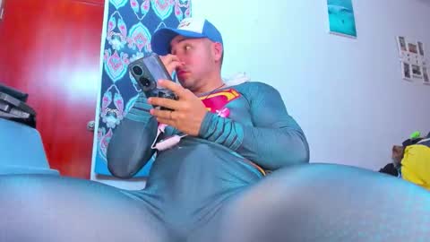 Snapshot of leonardo_sanguinnetti chatting on September 21, 2025, 6:09 pm JOSEPH online show from September 21, 2025, 6:09 pm