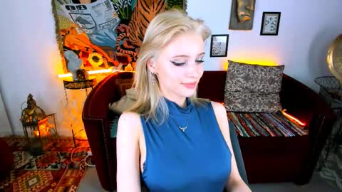 leonastone online show from November 7, 2025, 5:24 pm