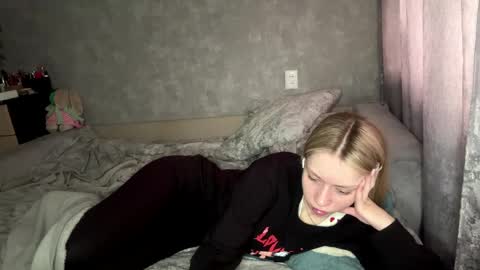Eva online show from April 29, 2026, 6:28 am