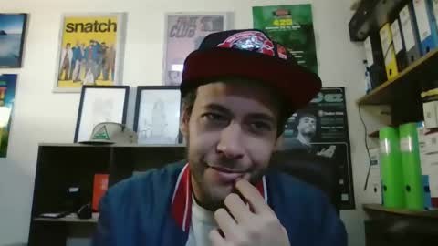 leonidascum online show from February 12, 2026, 12:11 pm