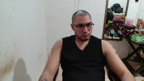 leonino231 online show from September 24, 2025, 4:32 pm