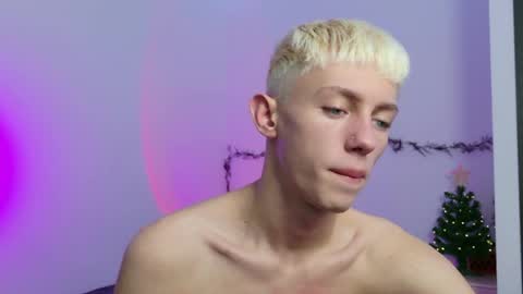 leonlure online show from December 17, 2025, 7:09 pm