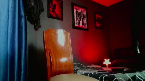 Snapshot of leonnardojaramillo chatting on February 7, 2026, 6:11 pm Lenardo jaramillo online show from February 7, 2026, 6:11 pm