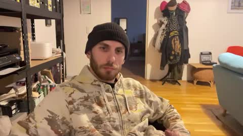 Leon online show from January 9, 2025, 3:23 pm