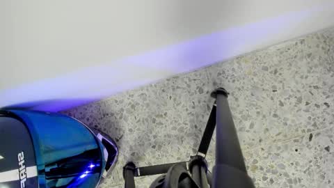 Leo  online show from November 29, 2025, 4:26 am