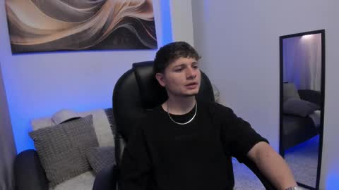 Leo  online show from February 10, 2026, 4:49 am