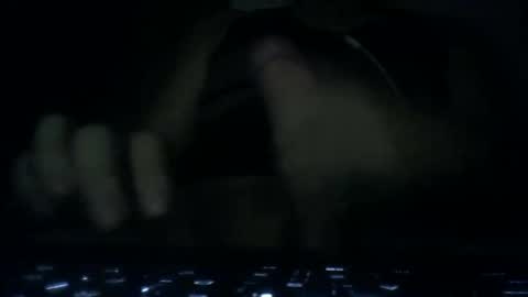 Snapshot of leoonel_95 chatting on October 21, 2025, 4:57 am leoonel_95 online show from October 21, 2025, 4:57 am