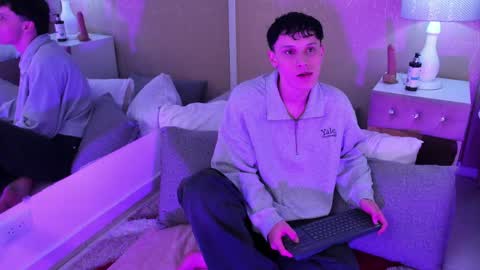 LephyStar online show from May 1, 2026, 3:44 am