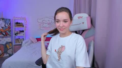 Valerie online show from October 22, 2025, 3:07 am